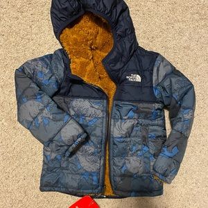 The North face chimbo jacket reversible